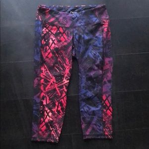 Old Navy Active Go Dry Workout Capri